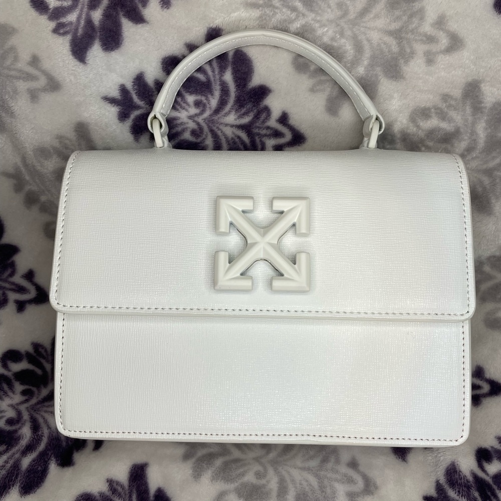 Jitney 1.4 Bag in White